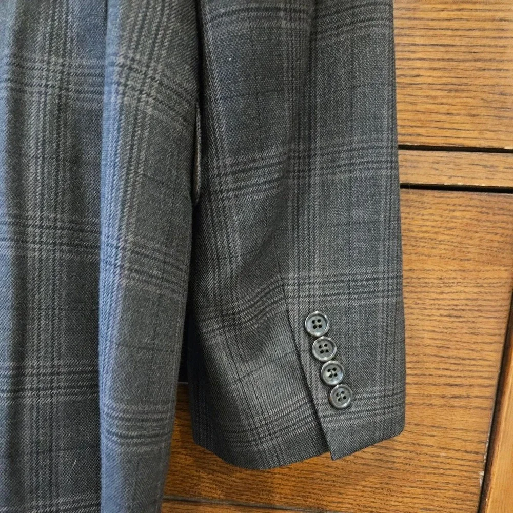 Joseph Abboud Grey Plaid Suit Jacket Size 42L
